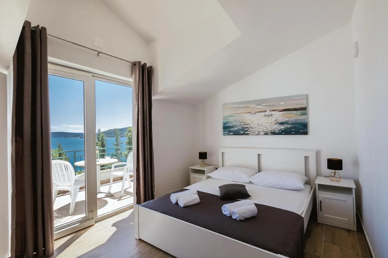 Apartments M Seget Vranjica