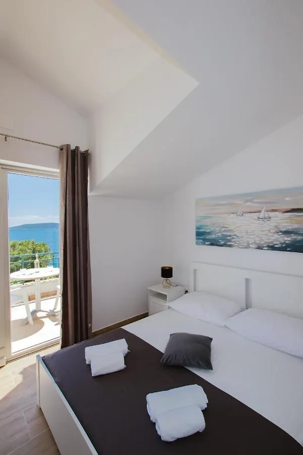 Apartments M Seget Vranjica